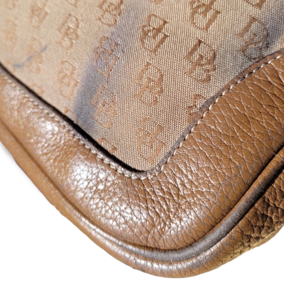 Dooney & Bourke Vintage Tan Drawstring Bucket Shoulder Bag - Picture 5 of 16